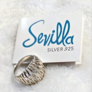 Sterling Silver 925 SZ 7 Womans ring